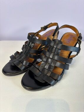 Indigo by Clark’s Black Leather Woven Chic Strappy Wedge Sandals Size 8